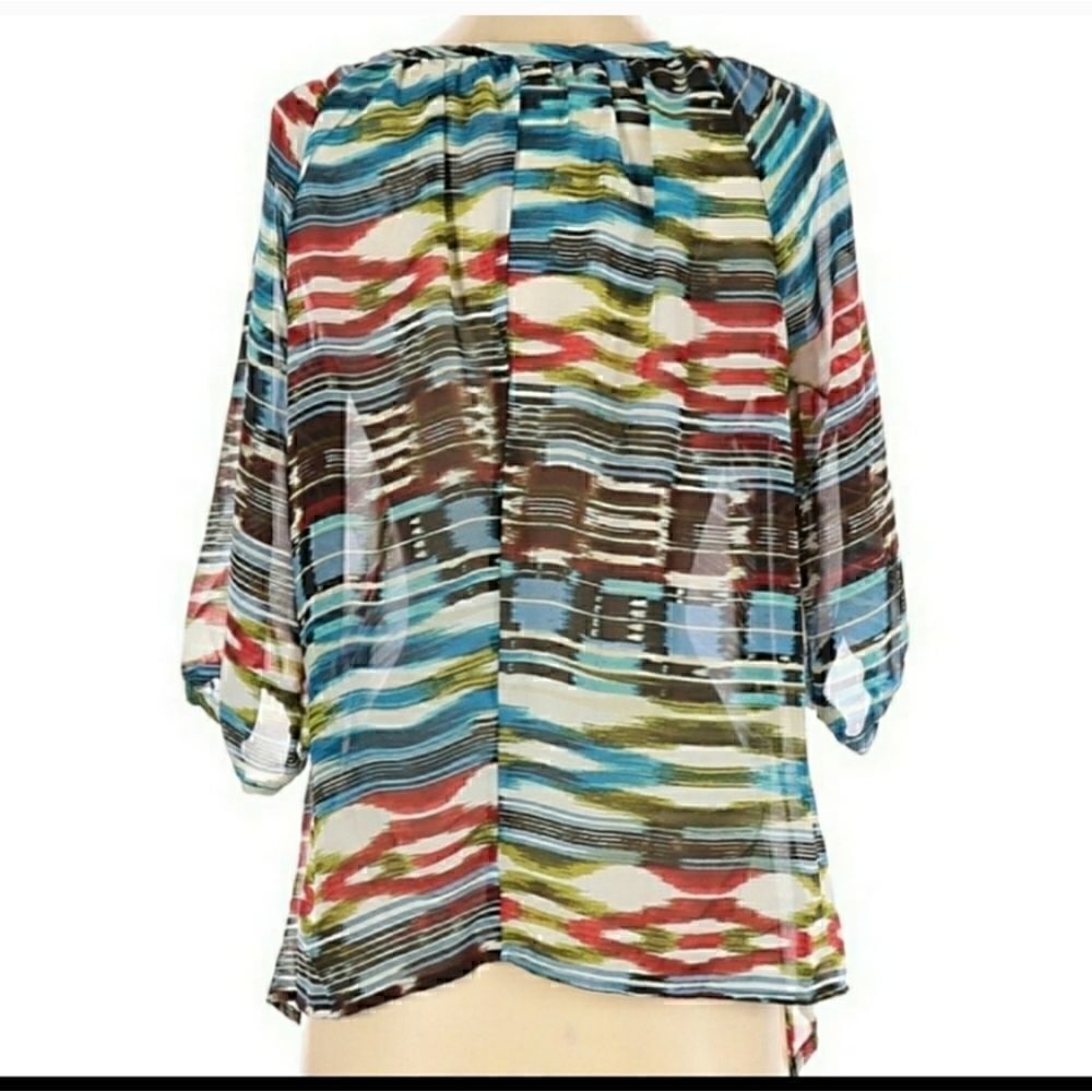 HALO Vibrant Handkerchief Button Front Blouse Medium - Picture 3 of 9